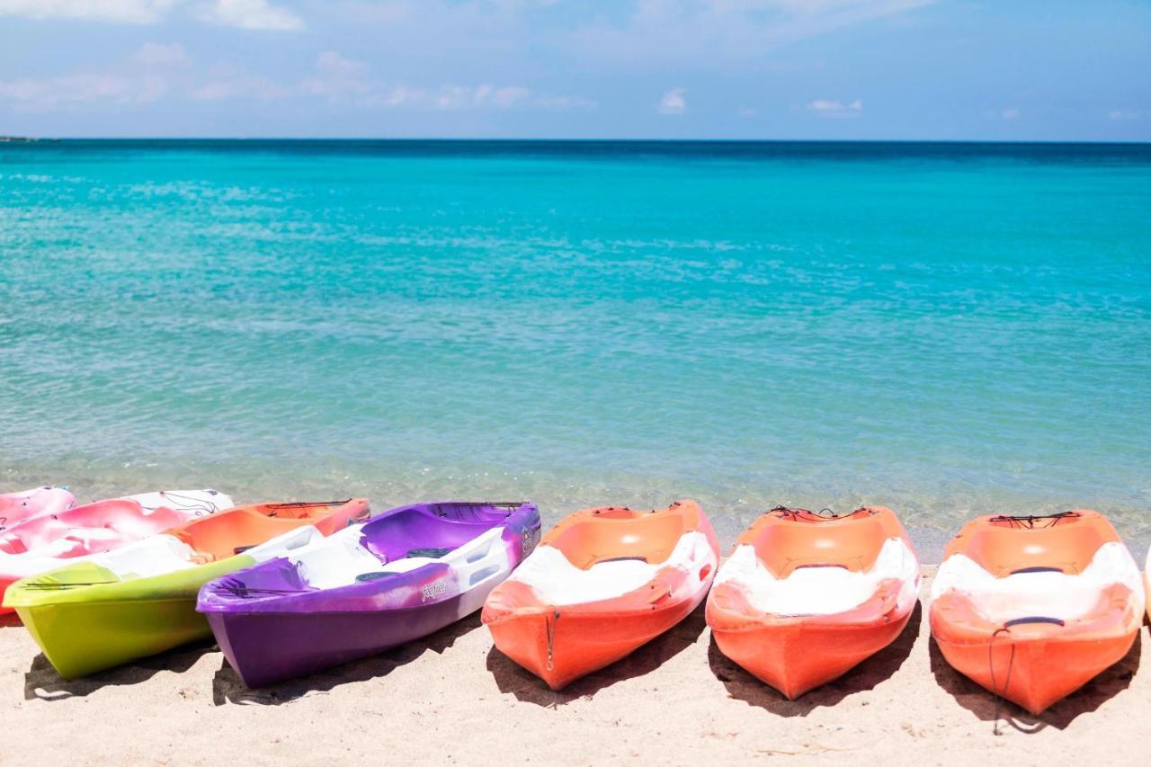 Resort Marriott & 4*
